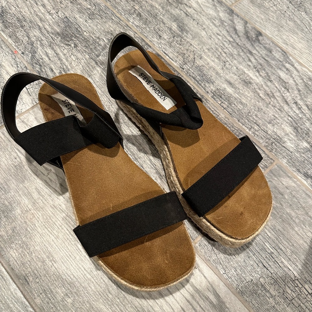 Steve Madden Elastic Platform Sandal - image 2